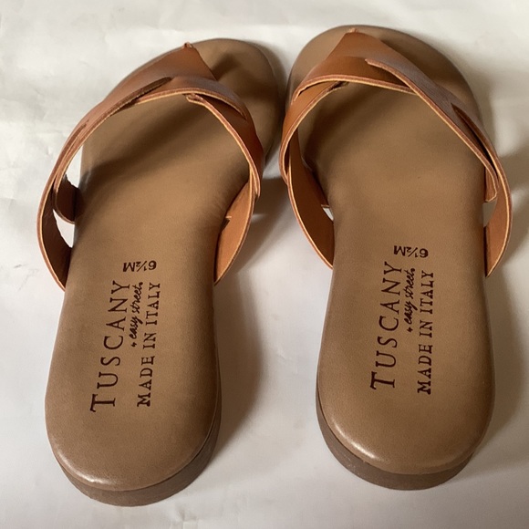 New EASY STREET Tuscany by Women's Abriana Sandals - Picture 8 of 9